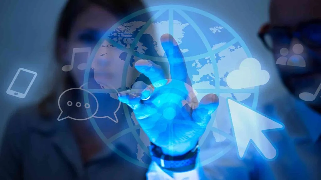 business-people-using-internet