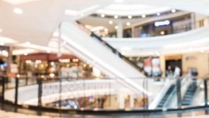 abstract-blur-defocused-shopping-mall